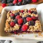 Healthy Berry Oatmeal Bars Breakfast